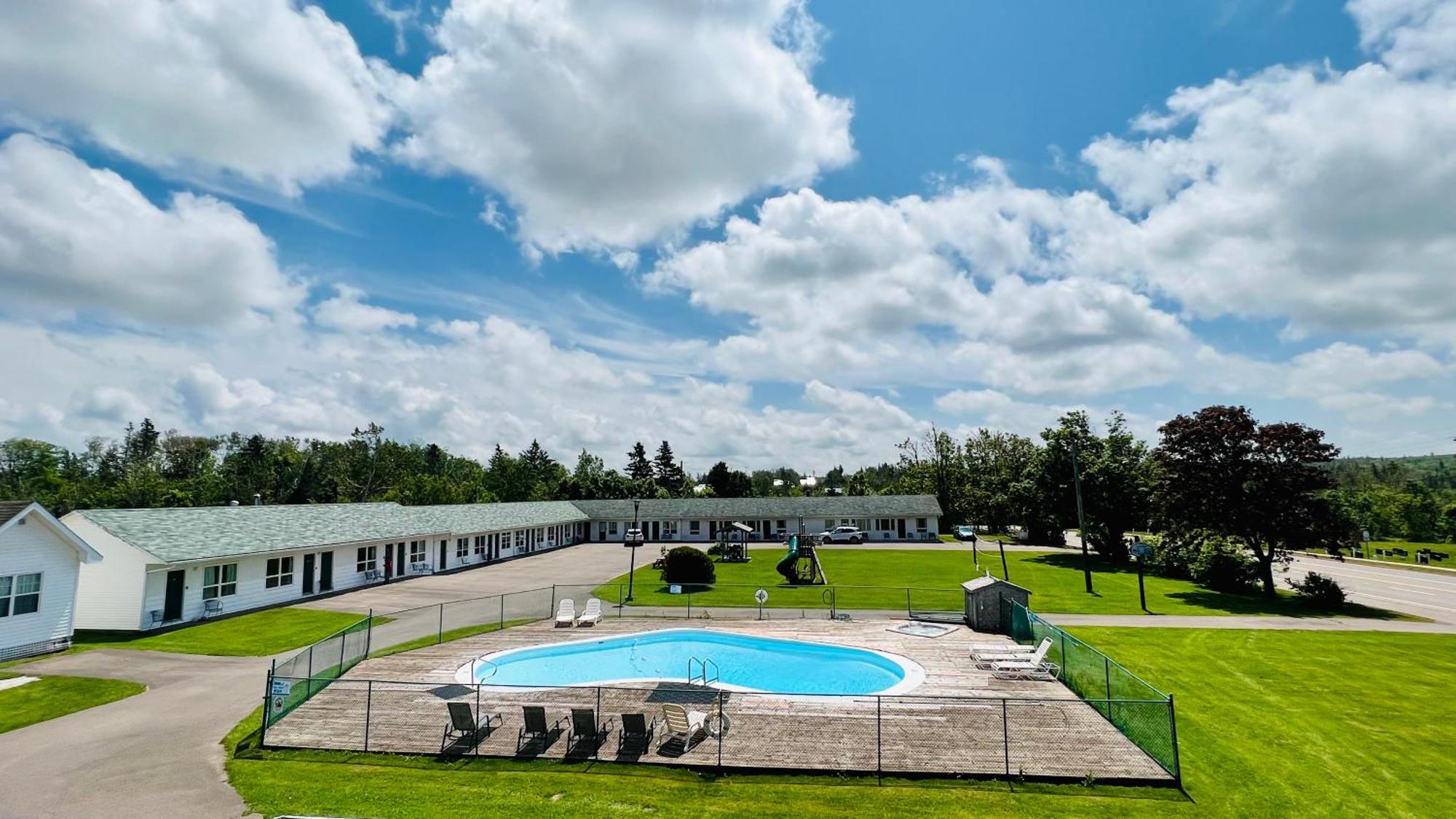Anne Shirley Motel & Cottages คาเวนดิช ภายนอก รูปภาพ