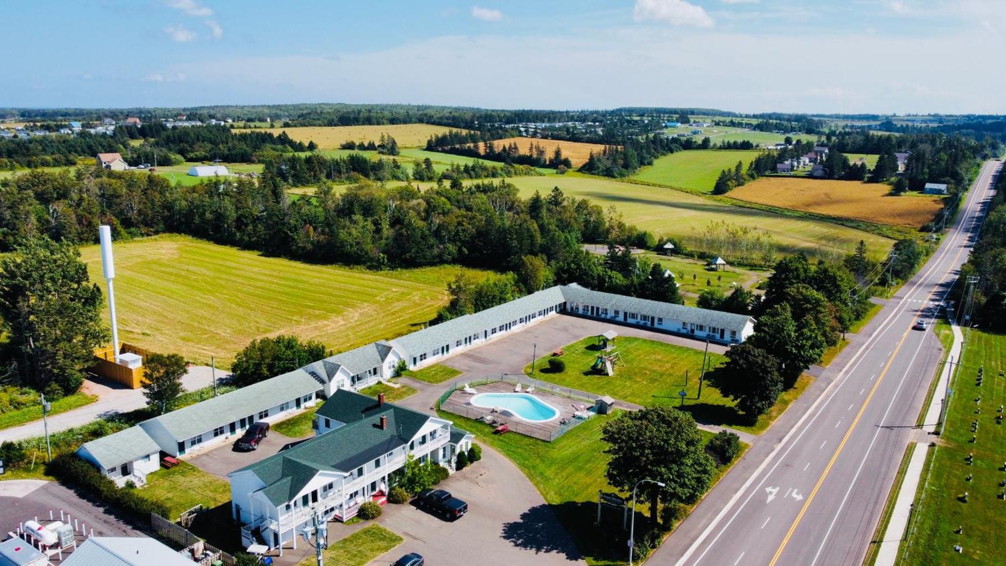 Anne Shirley Motel & Cottages คาเวนดิช ภายนอก รูปภาพ